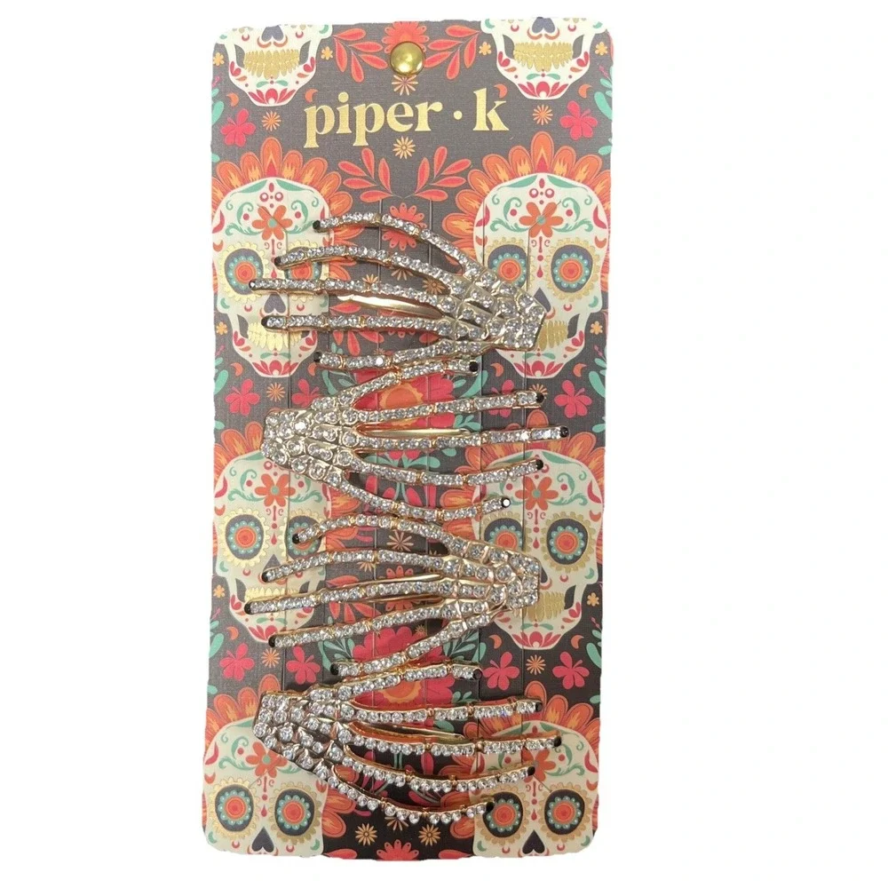 (4) Piper K Skeleton Hand‎ Halloween Gold Hair Clips